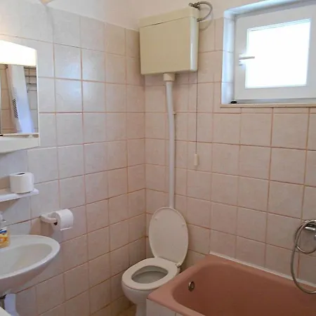 With Parking Space Slatine, Ciovo - 12811 Apartamento *