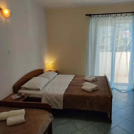 With Parking Space Slatine, Ciovo - 12811 Apartamento